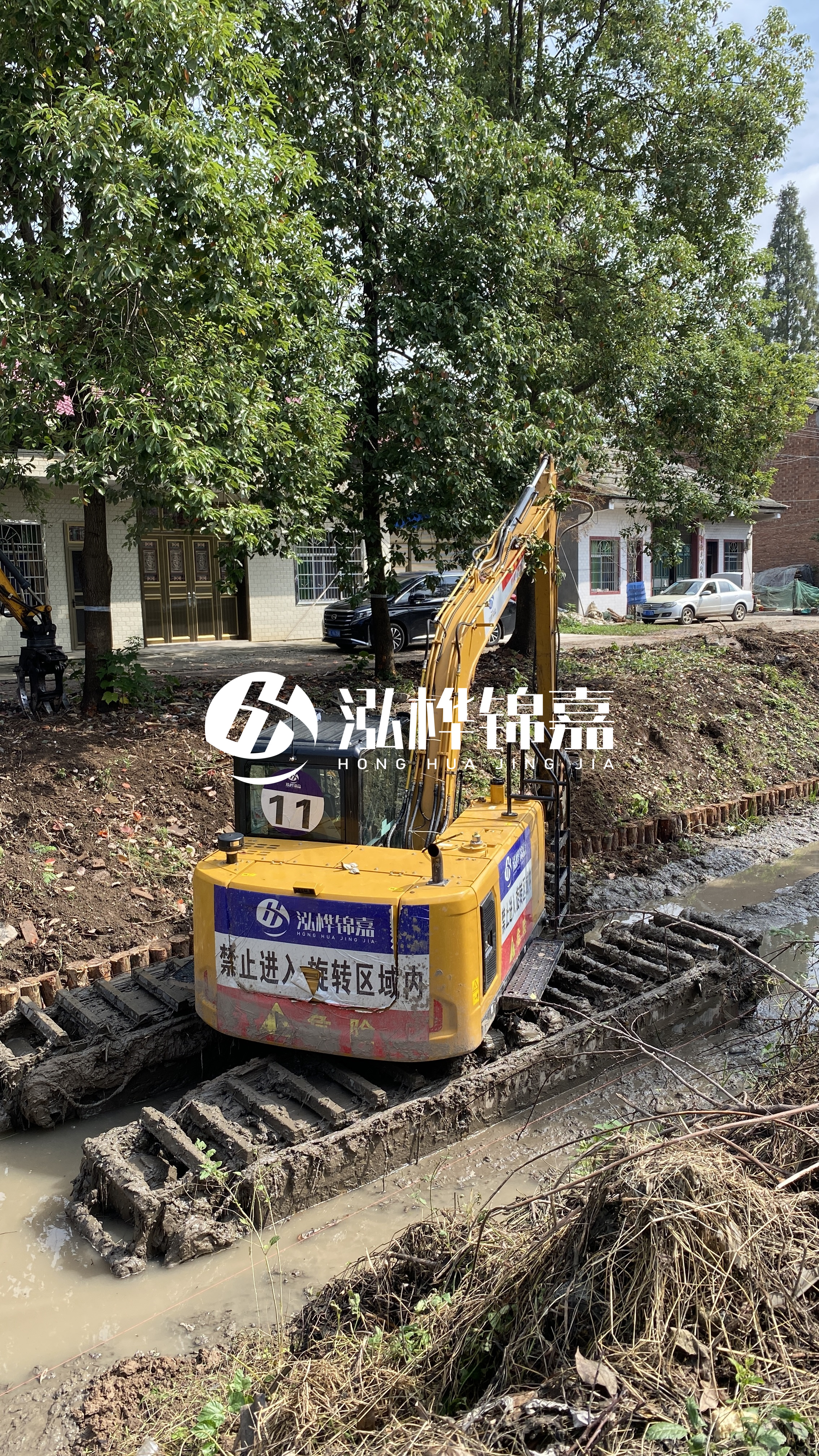 邢臺挖機打木樁專業(yè)施工-挖掘機打木樁打直技巧？
